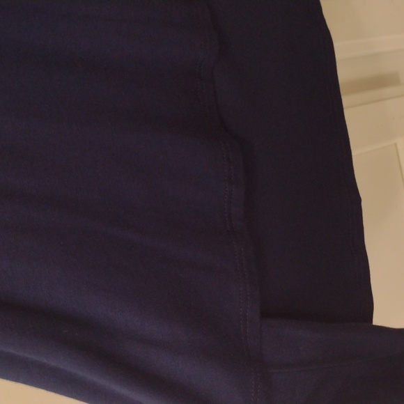 Navy t-shirt dress - Picture 3 of 3